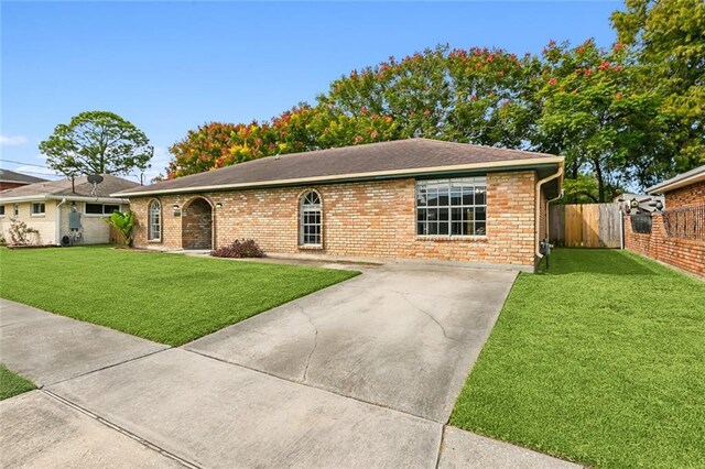 2100 Pelitere Dr, Chalmette, LA 70043 - photo 2