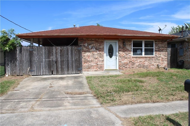 view of front of property