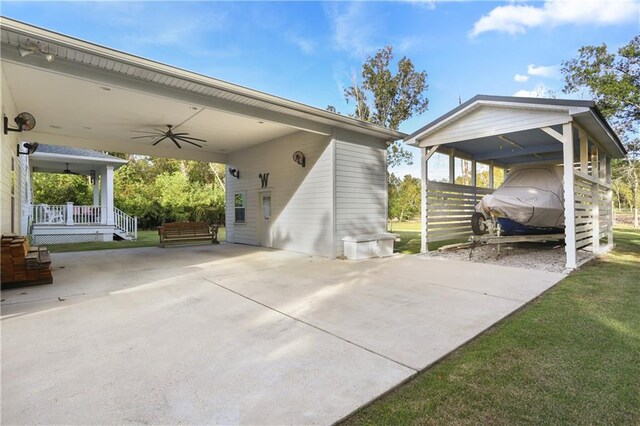 view of patio / terrace with ceiling fan