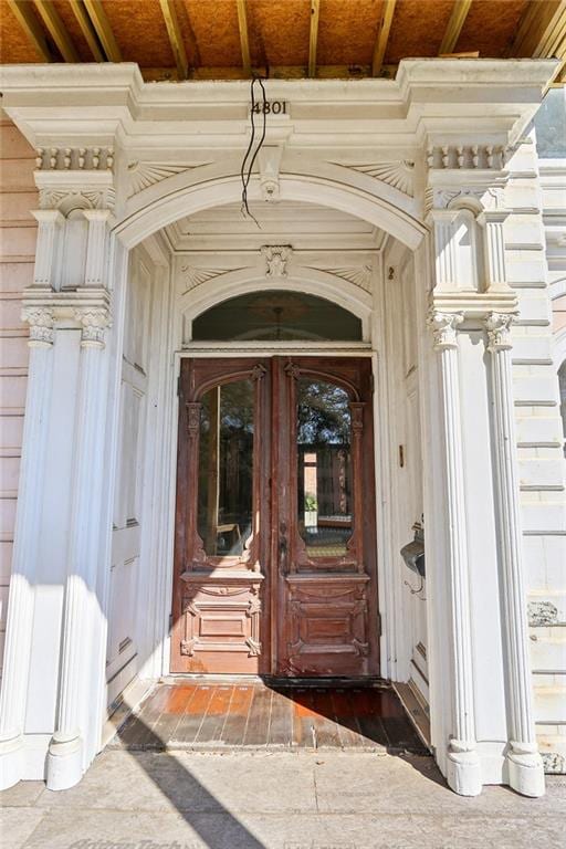 view of entrance to property