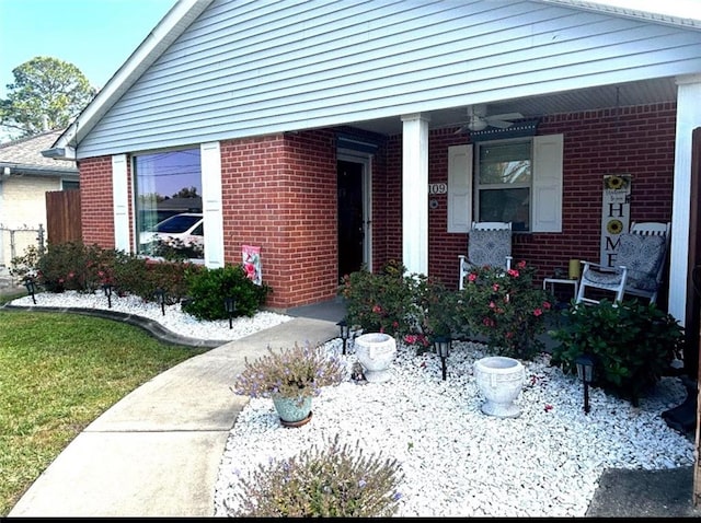 view of front of house with a porch