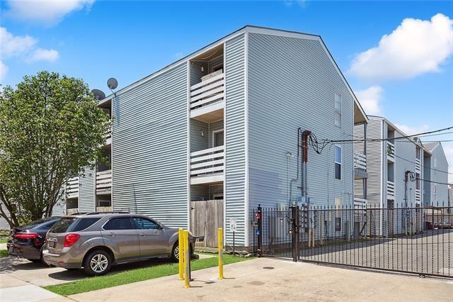 4218 Hessmer Ave Unit 112, Metairie LA, 70002, 1 bedrooms, 1 bath condo for sale