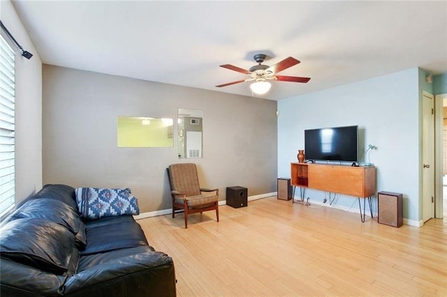 Listing photo 2 for 2513 Pasadena Ave Unit 203, Metairie LA 70001