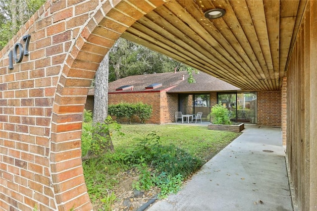 view of yard with a patio