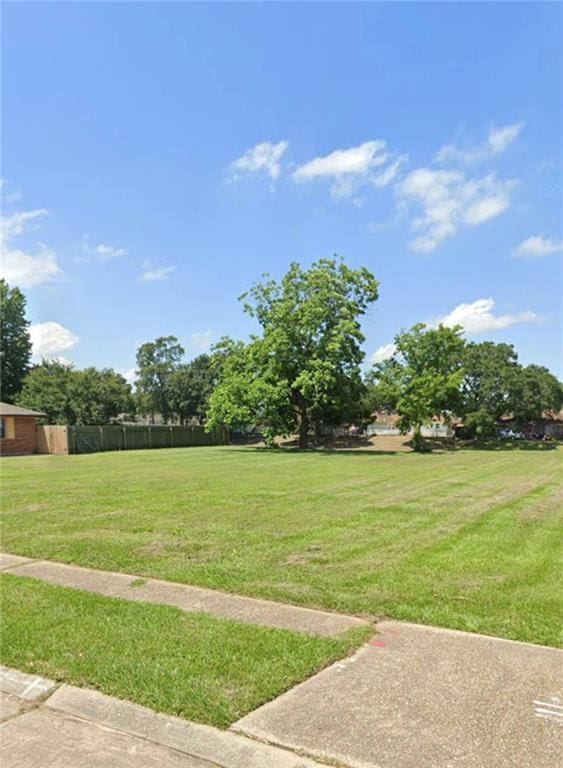 7500 Crestmont Rd, New Orleans LA, 70126 land for sale