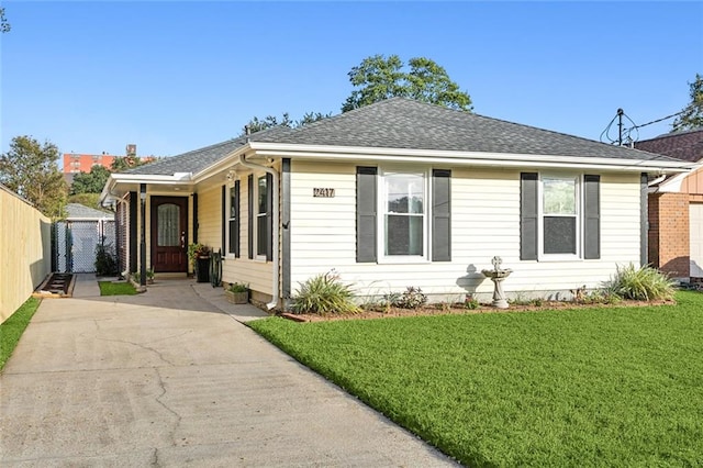 view of front of home with a front yard