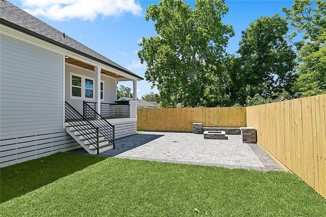 view of yard with a patio