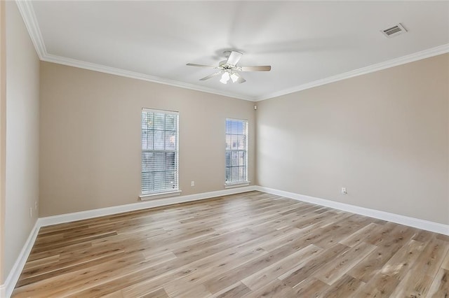 unfurnished room featuring light hardwood / wood-style flooring, ornamental molding, and ceiling fan