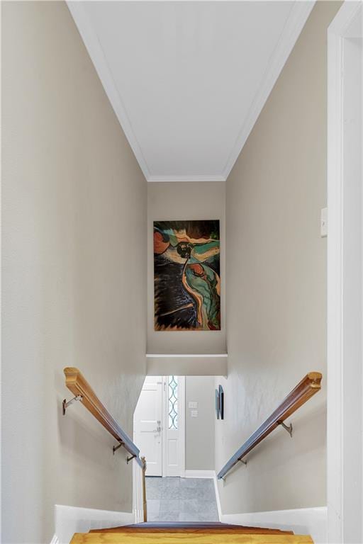 6409 Bertha Dr, New Orleans, LA 70122 - stairway with ornamental molding and baseboards