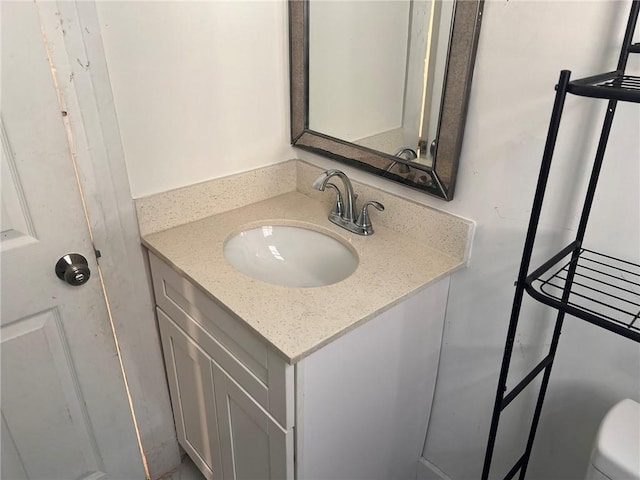 3633 Franklin Ave, New Orleans, LA 70122 - half bath with vanity and toilet