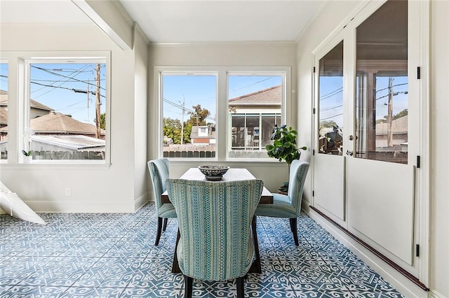 view of sunroom / solarium