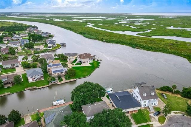 bird's eye view featuring a water view