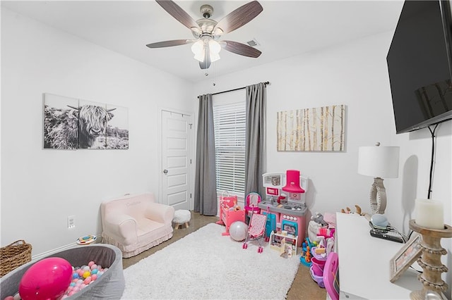 recreation room featuring ceiling fan