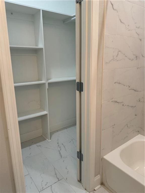 bathroom featuring shower / bathing tub combination