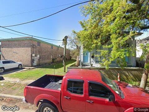 Listing photo 3 for 2614 Josephine St, New Orleans LA 70113