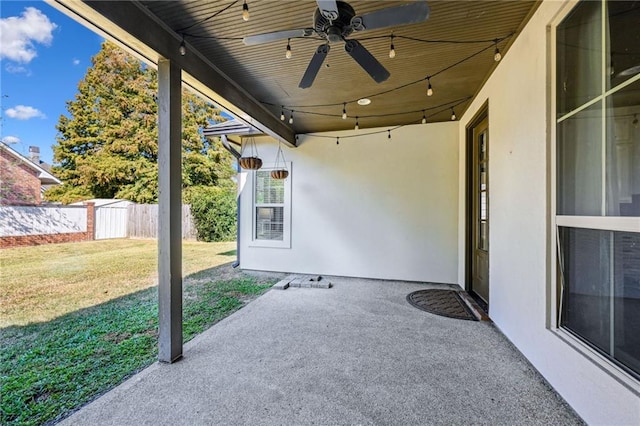 view of patio with ceiling fan