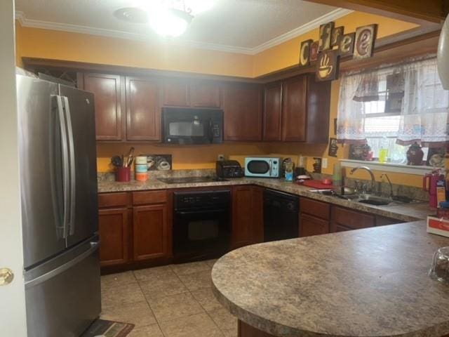 kitchen with kitchen peninsula, ornamental molding, sink, black appliances, and light tile patterned floors