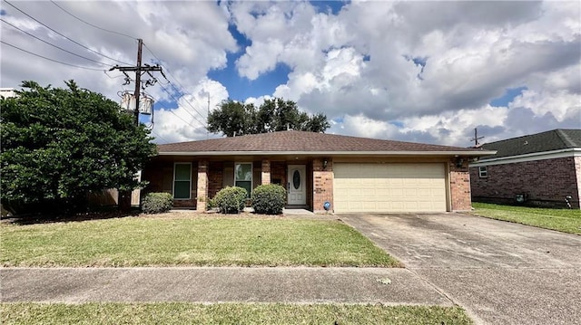 1813 Green Oak Dr, Gretna, LA 70056 - ranch-style house featuring a garage, driveway, brick siding, and a front yard