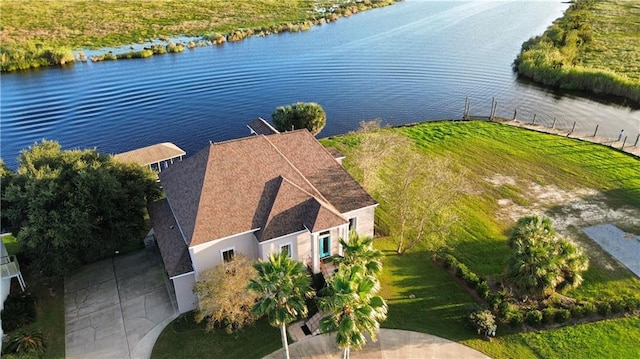 bird's eye view featuring a water view