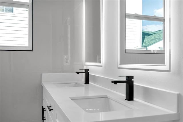 4313 Randolph Ave, New Orleans, LA 70122 - bathroom view of double vanity