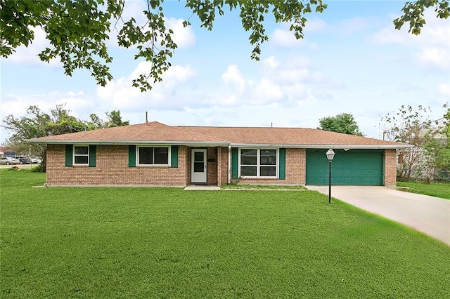 single story home featuring a front yard and a garage