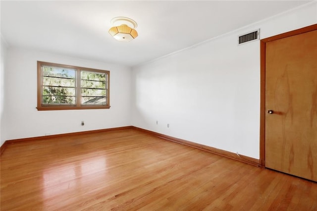 empty room featuring light hardwood / wood-style flooring