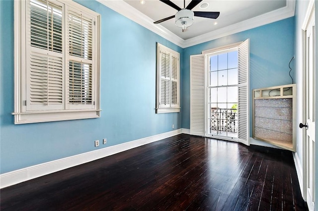 unfurnished room with hardwood / wood-style flooring, ceiling fan, and crown molding