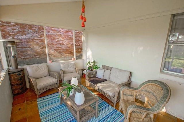 sunroom / solarium with vaulted ceiling