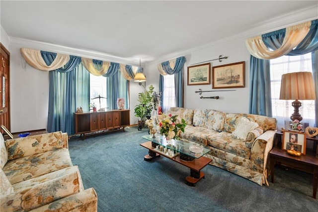 living room featuring carpet flooring and crown molding