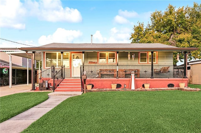 view of front of house featuring a front yard and covered porch