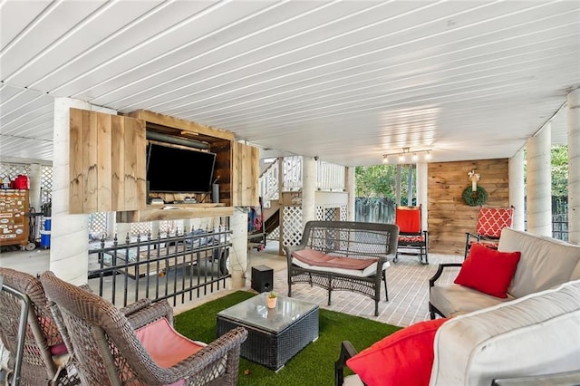 view of patio featuring an outdoor hangout area