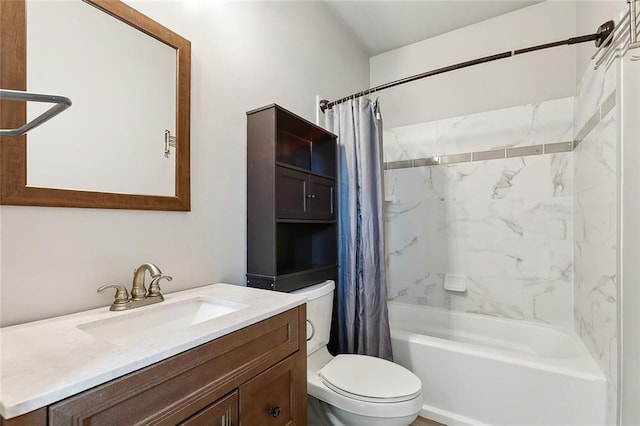 bathroom with toilet, vanity, and shower / tub combo with curtain