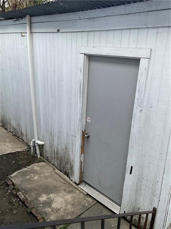 9009 Belfast St, New Orleans, LA 70118 - view of exterior entry