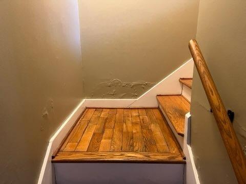 details featuring wood-type flooring