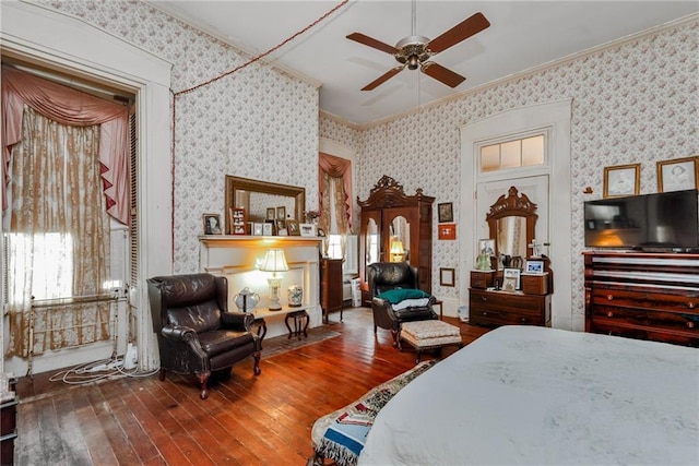 2513 Red Lick Rd, Lorman, MS 39096 - bedroom featuring hardwood / wood-style floors, ornamental molding, and wallpapered walls
