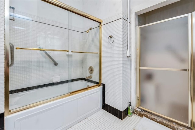 2513 Red Lick Rd, Lorman, MS 39096 - bathroom featuring enclosed tub / shower combo and tile patterned flooring