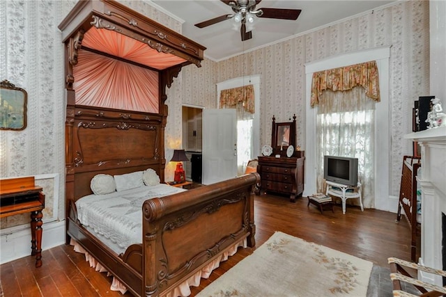 2513 Red Lick Rd, Lorman, MS 39096 - bedroom with ornamental molding, wood-type flooring, and wallpapered walls