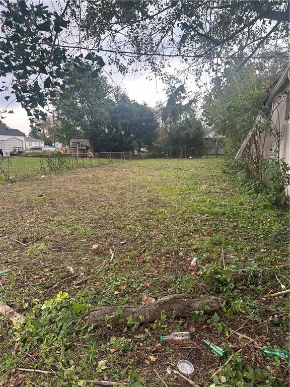 Listing photo 2 for 1829 Feliciana St, New Orleans LA 70117