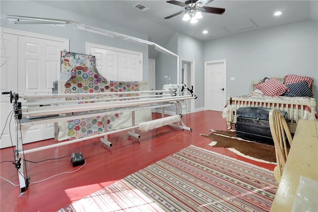 bedroom featuring ceiling fan