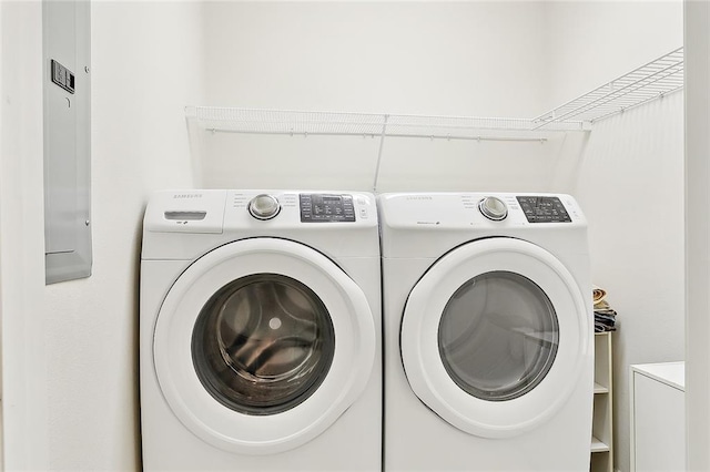 laundry room featuring laundry area and independent washer and dryer