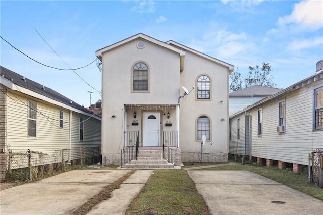 view of front of house