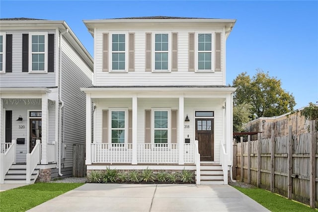 view of front facade featuring covered porch