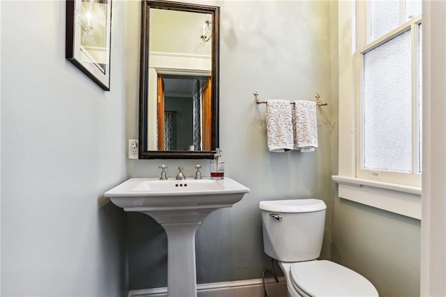 bathroom with sink and toilet