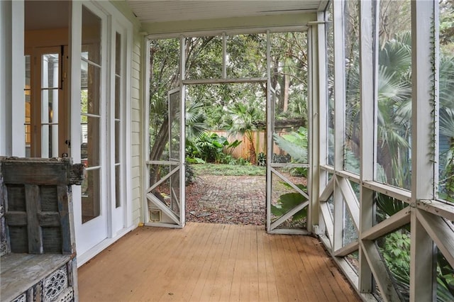 view of unfurnished sunroom