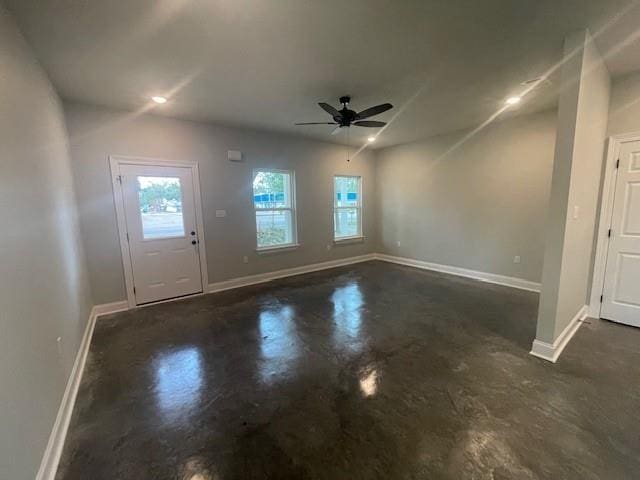 entryway with ceiling fan