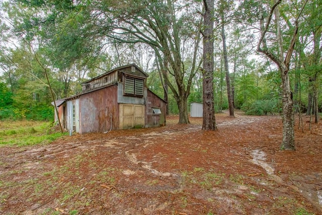 view of outdoor structure