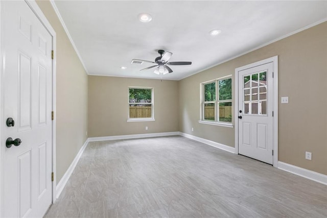 unfurnished room featuring recessed lighting, crown molding, baseboards, and ceiling fan