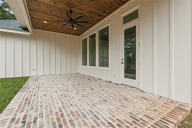 view of patio with ceiling fan