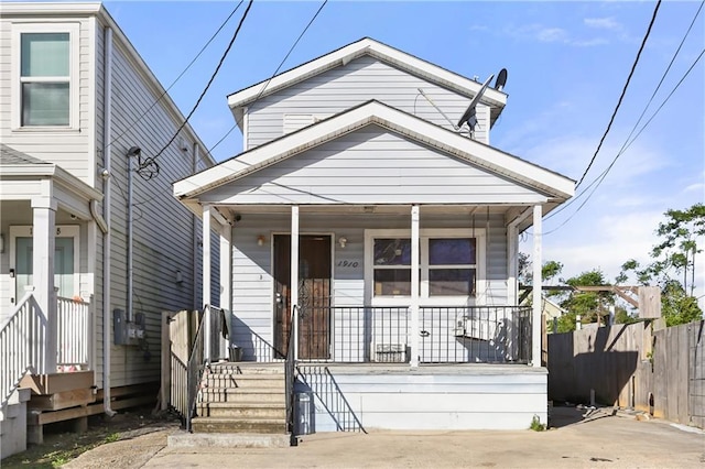 bungalow-style house with covered porch