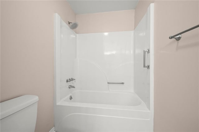 41298 Baytown Rd, Hammond, LA 70403 - bathroom featuring toilet and shower / bath combination